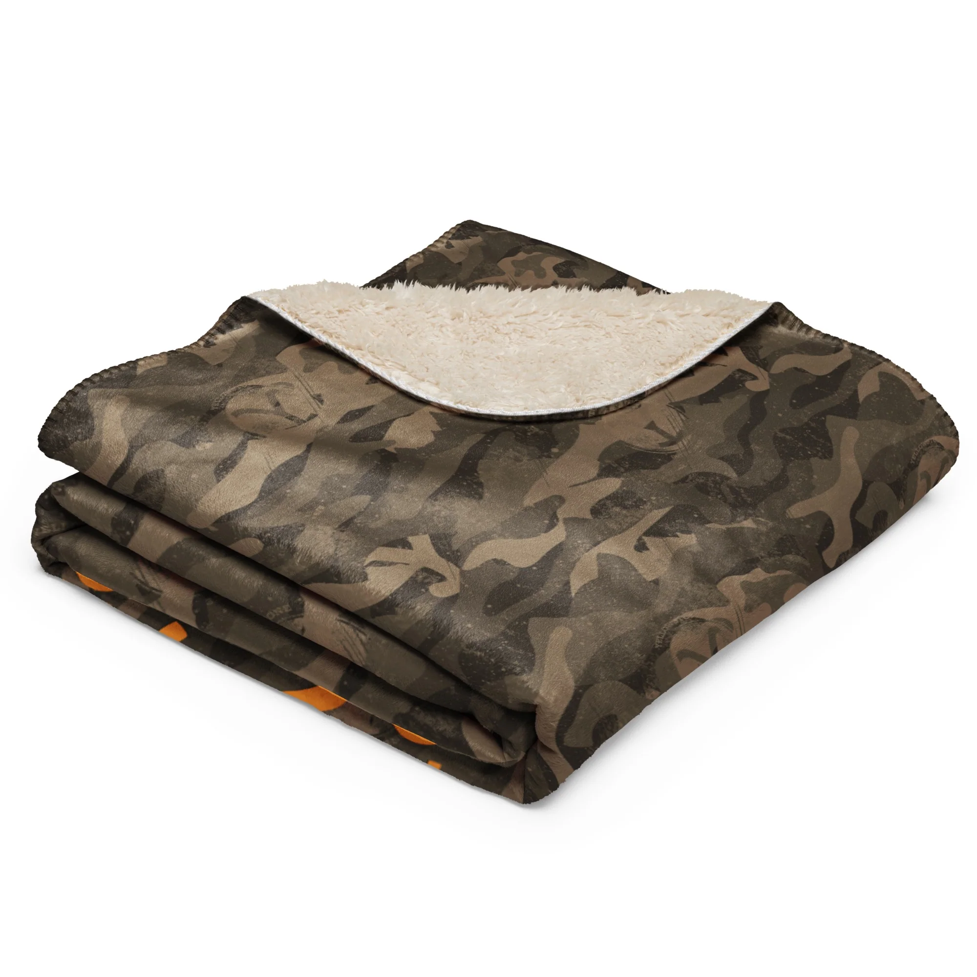 Yellowstone Camo Sherpa Blanket - Image 5