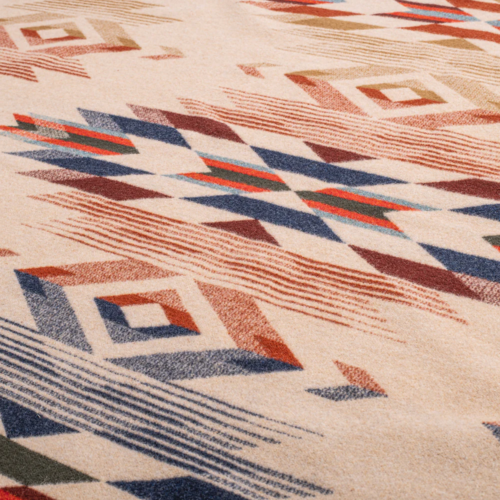 Yellowstone x Pendleton Exclusive Wool Blanket - Image 14