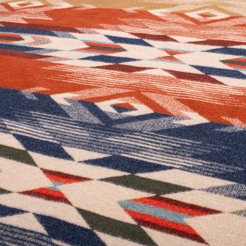 Yellowstone x Pendleton Exclusive Wool Blanket - Image 4